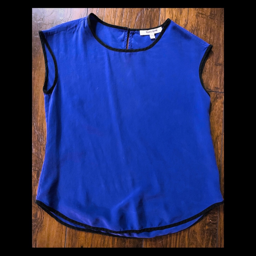 Daniel Rainn Blue/Black Silk Top - Size: XS